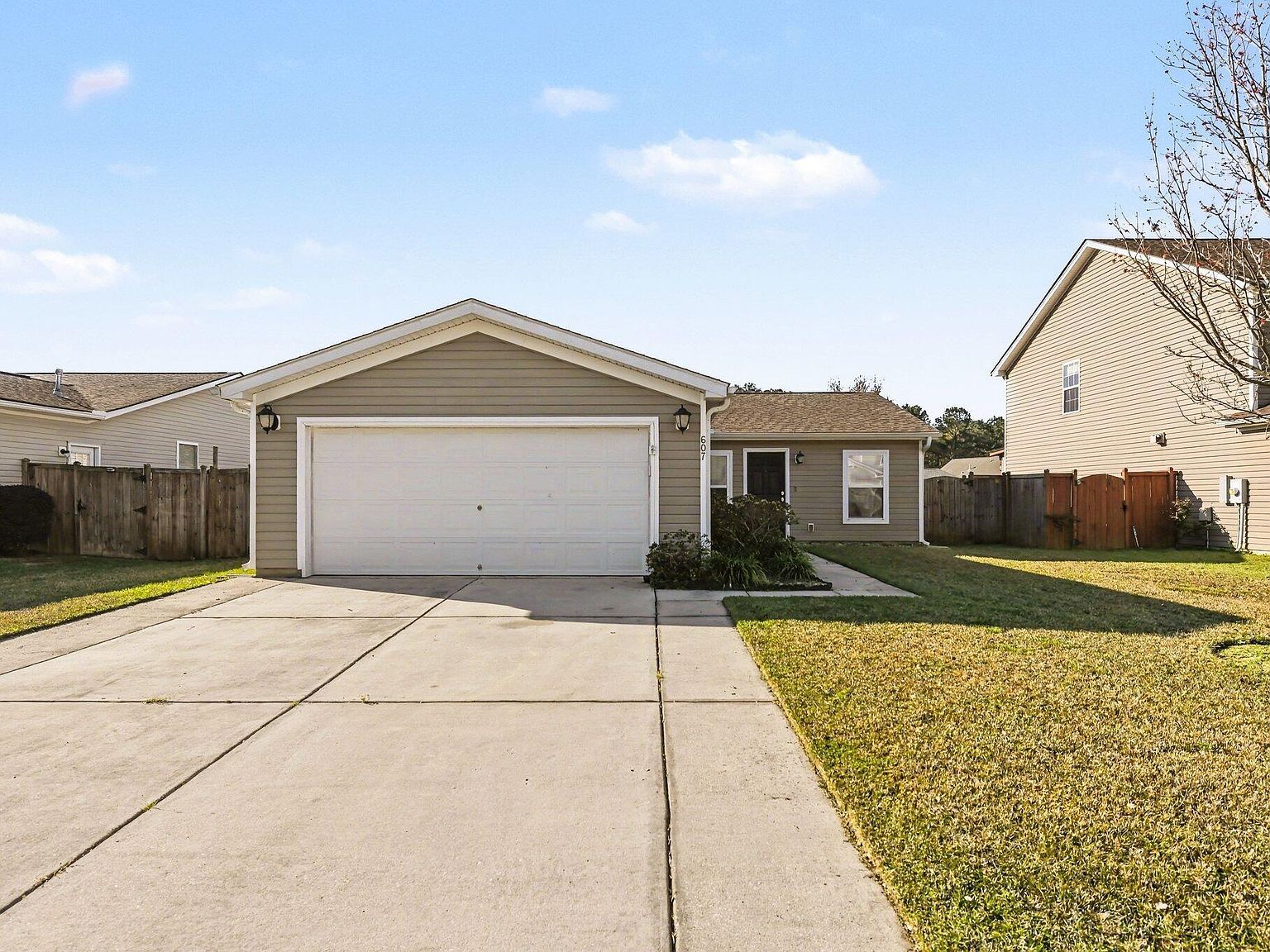 607 Grassy Hill Rd Summerville, SC 29483 - Thumbnail 4