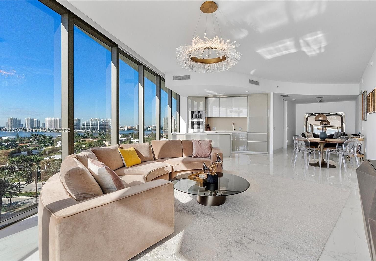 18975 Collins Ave UNIT 804 Sunny Isles Beach, FL 33160 - Thumbnail 4