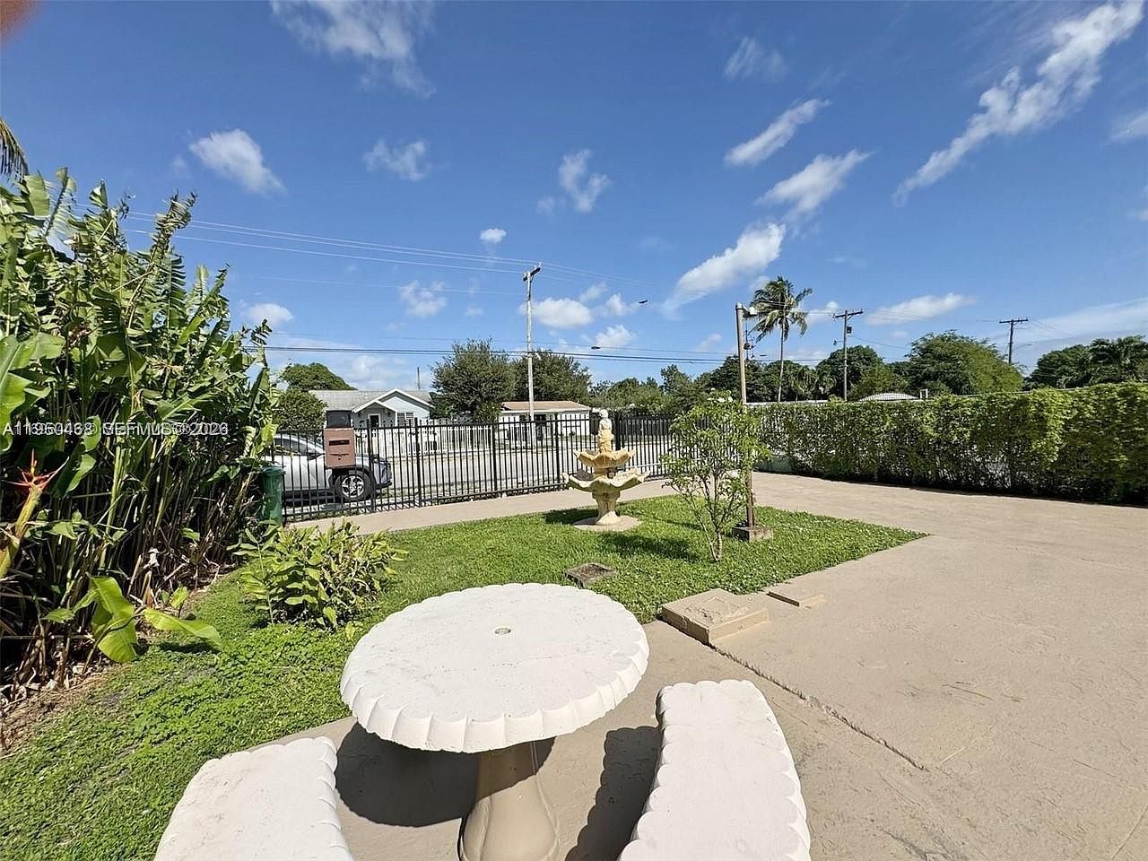 2982 NW 95th St Miami, FL 33147 - Thumbnail 4