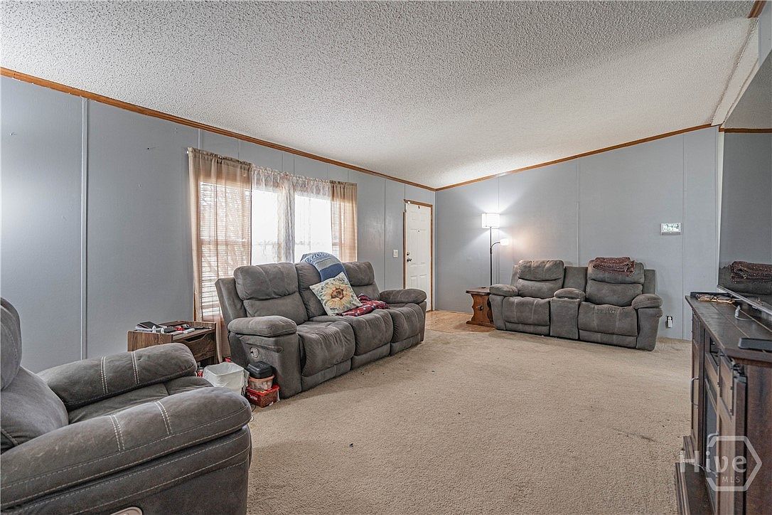 164 6th St Guyton, GA 31312 - Thumbnail 4