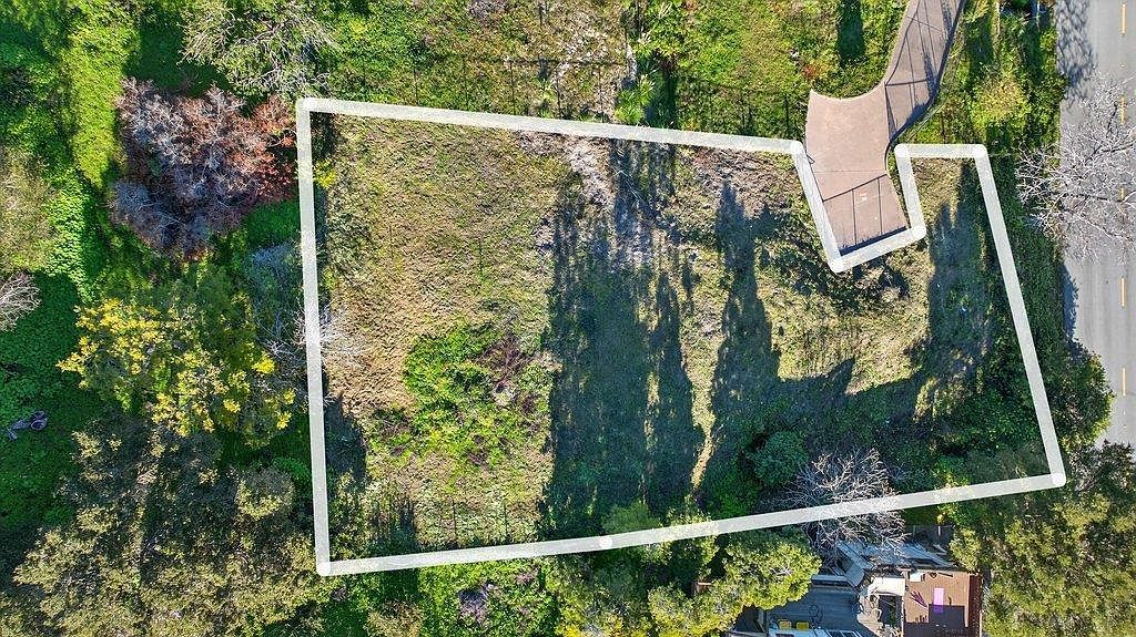 760 Escalona Dr Santa Cruz, CA 95060 - Thumbnail 4