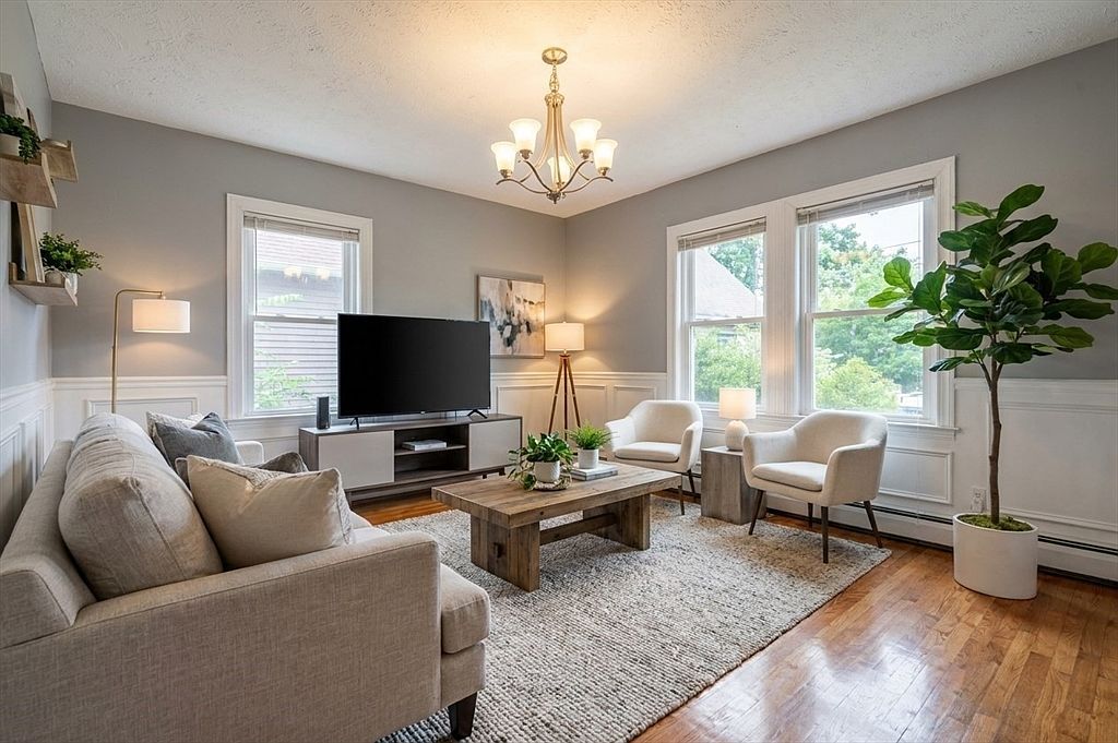 20 Brightwood Ave Worcester, MA 01604 - Thumbnail 4