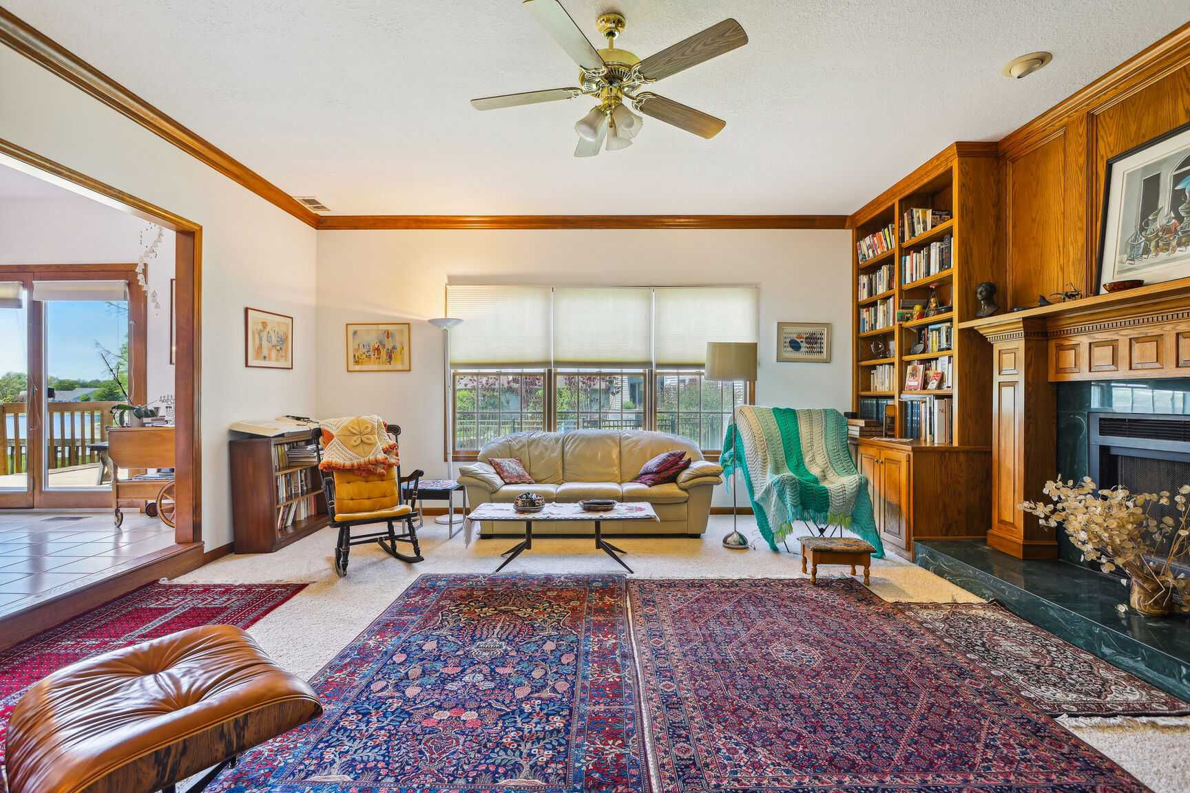 2203 Edgewater Place, Champaign, IL, USA, 61822 - Thumbnail 4