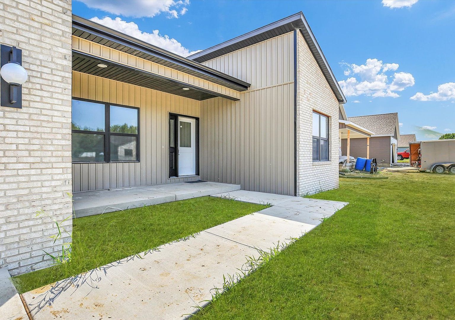 2903 Haydon Dr Urbana, IL 61802 - Thumbnail 4