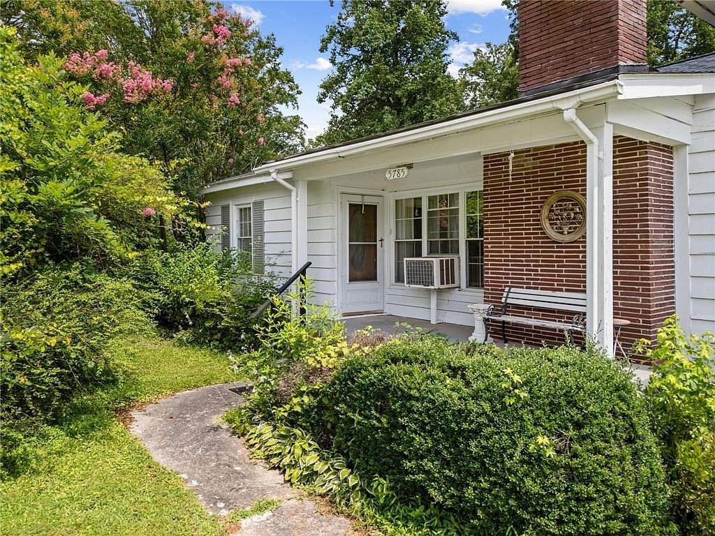 5785 Angham Rd Powder Springs, GA 30127 - Thumbnail 4