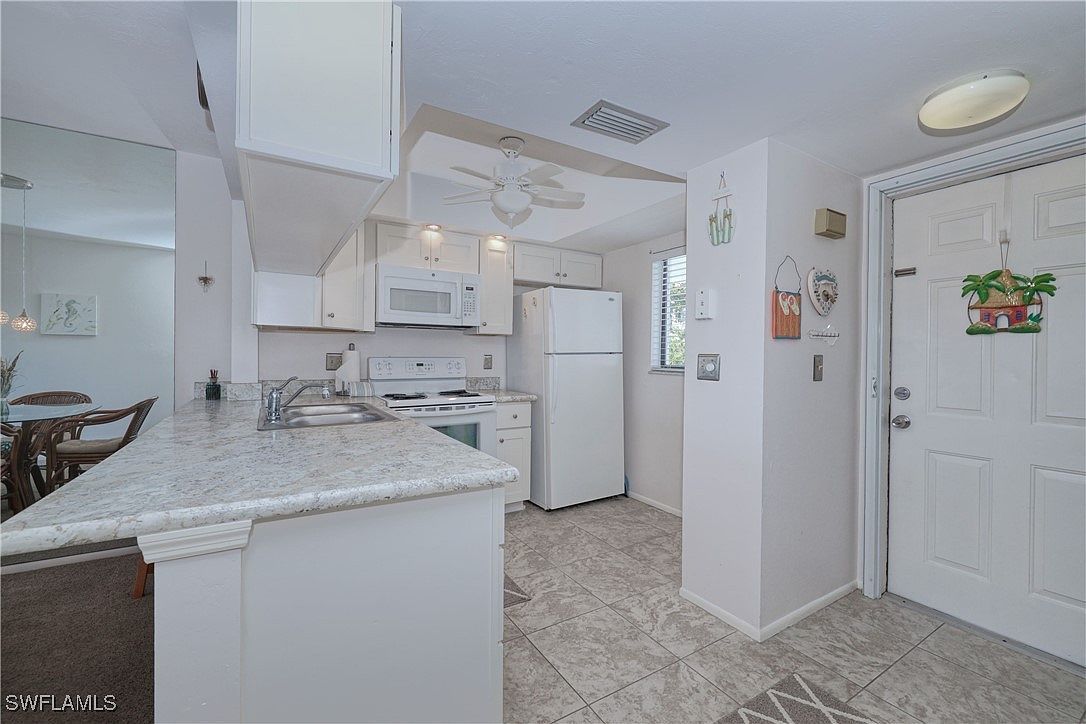 22676 Island Pines Way APT 148 Fort Myers Beach, FL 33931 - Thumbnail 4