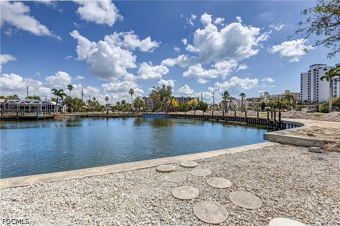 90 Ibis St Fort Myers Beach, FL 33931 - Thumbnail 4