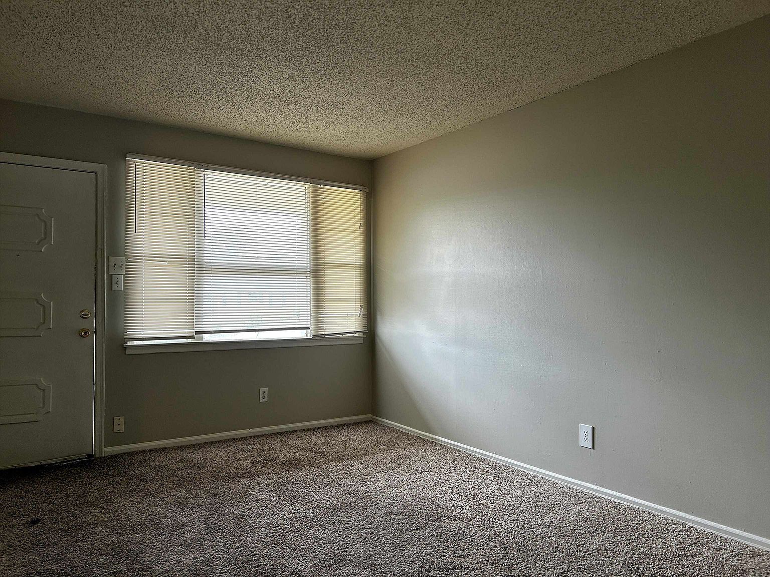 1809 Cherry Rd Memphis, TN 38117 - Thumbnail 4