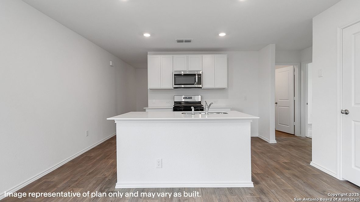 10723 Criterion San Antonio, TX 78252 - Thumbnail 4