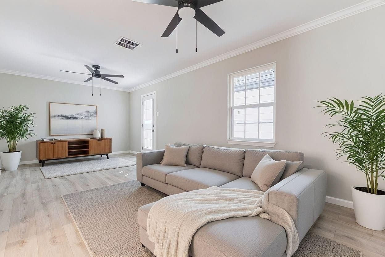 5037 W 43rd St Houston, TX 77092 - Thumbnail 4