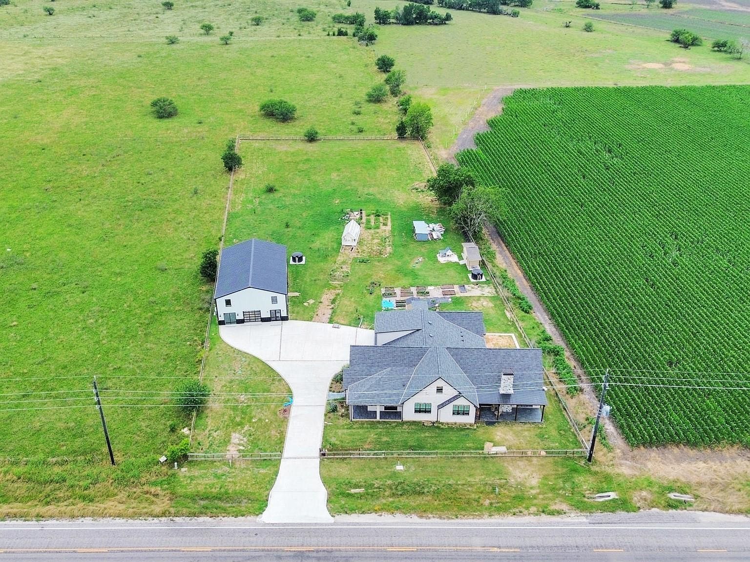 7153 Fm 1458 Rd Sealy, TX 77474 - Thumbnail 4