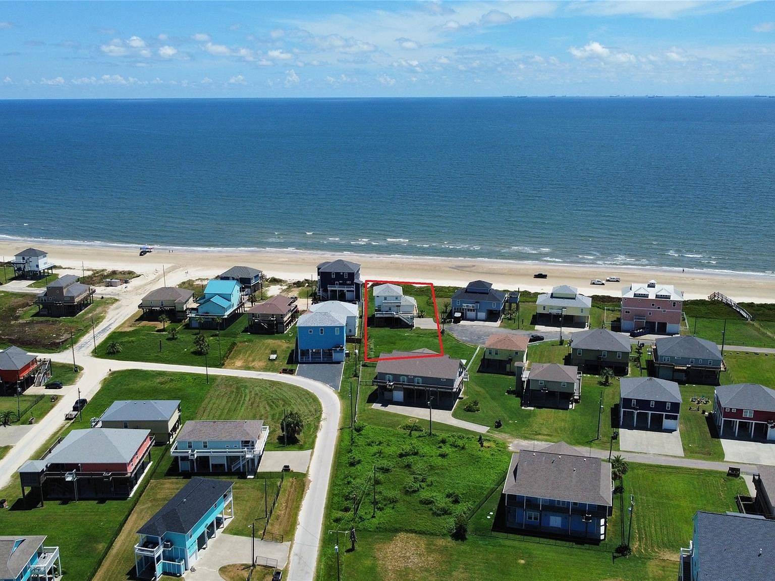 2432 Sand Drift Ln Crystal Beach, TX 77650 - Thumbnail 4