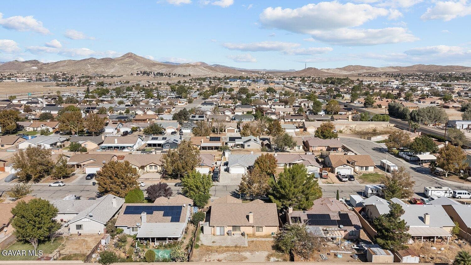 2024 Phlox Ave Rosamond, CA 93560 - Thumbnail 4