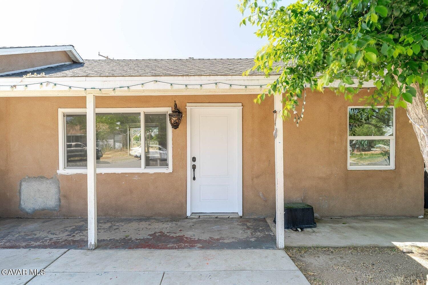 232 E Avenue P5 Palmdale, CA 93550 - Thumbnail 4