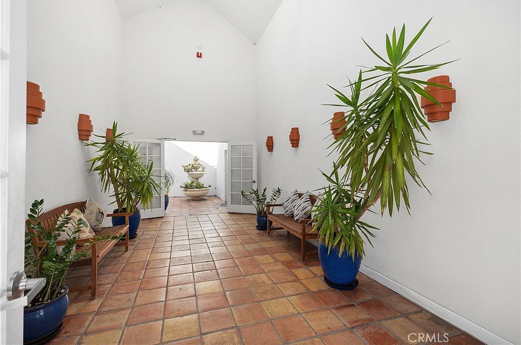 206 Avenida Montalvo APT 8 San Clemente, CA 92672 - Thumbnail 4