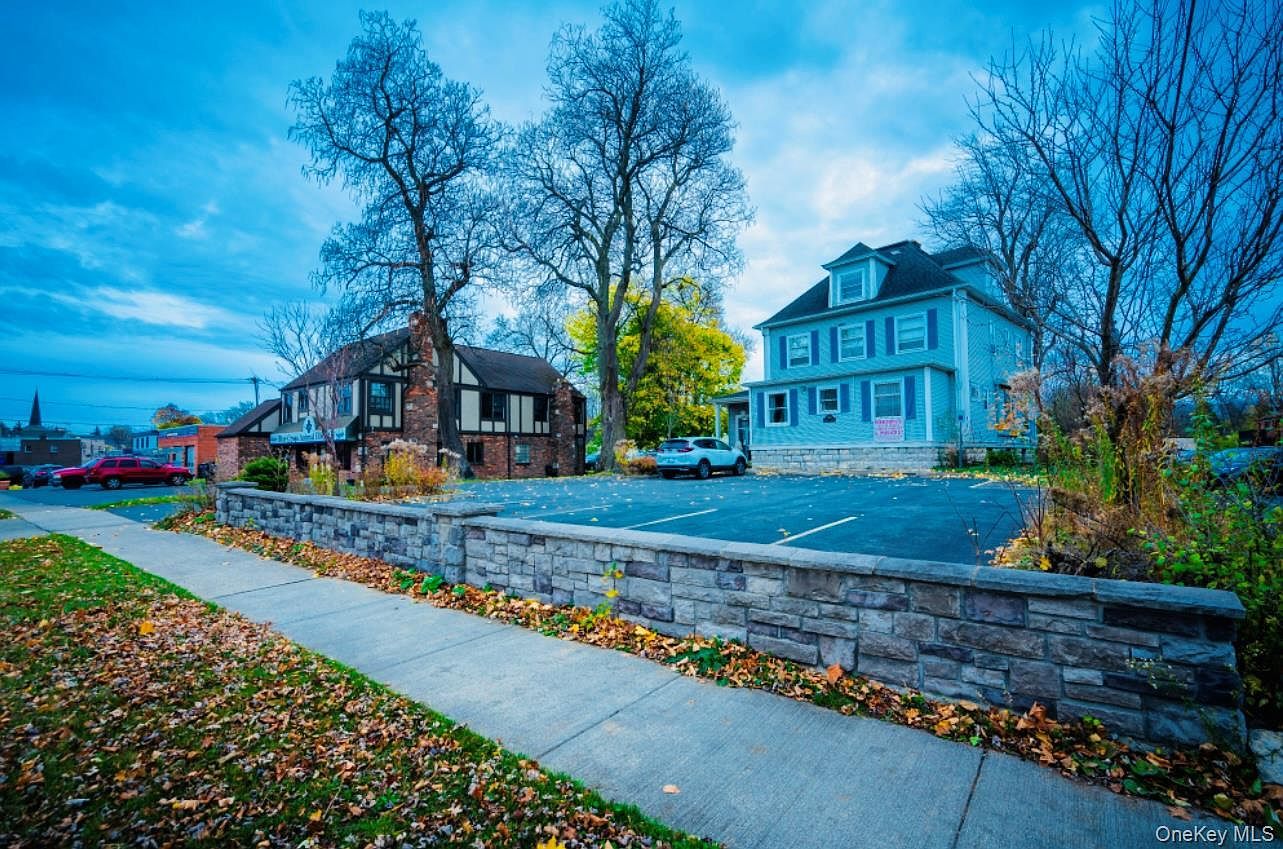 3911 Main St Amherst, NY 14226 - Thumbnail 4