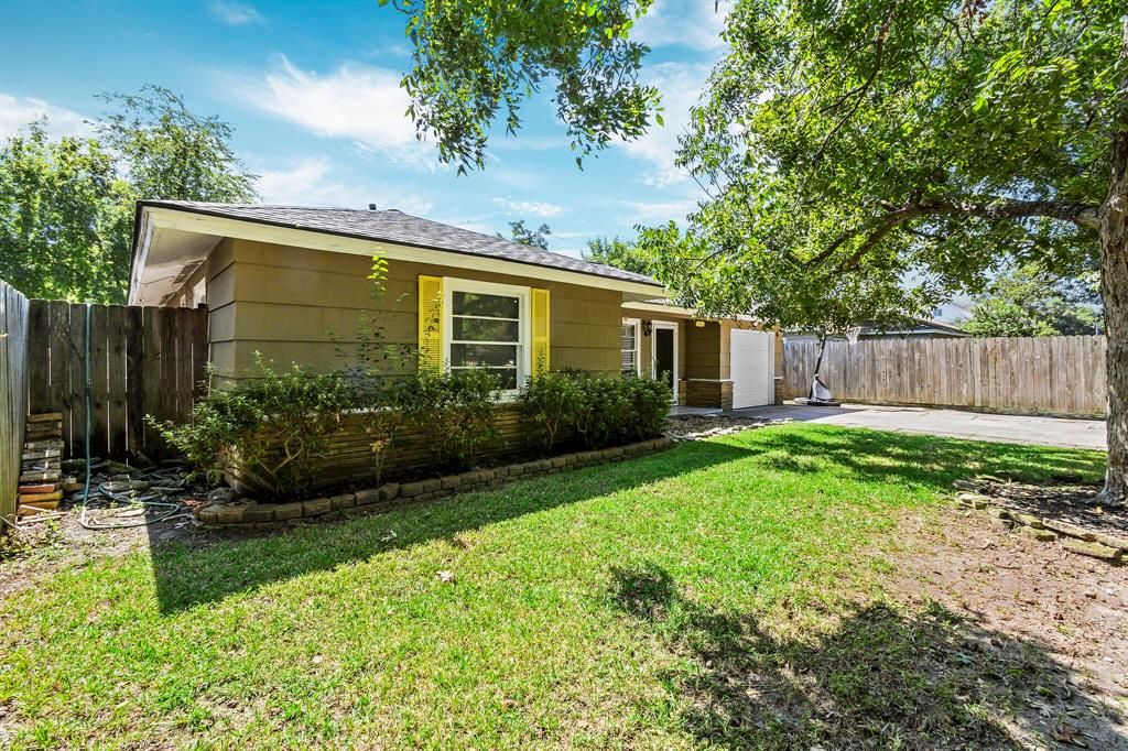 6511 Maybank Drive, Houston, TX, USA, 77055 - Thumbnail 4