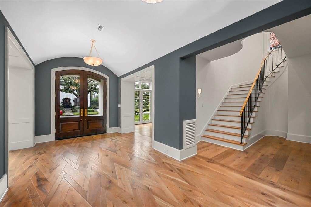 3842 Chevy Chase Drive, Houston, TX, USA, 77019 - Thumbnail 4