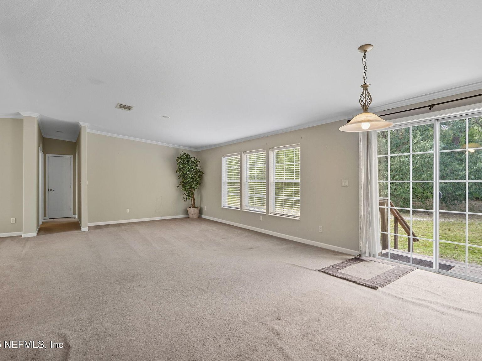 2054 Louie Carter Rd Jacksonville, FL 32234 - Thumbnail 4