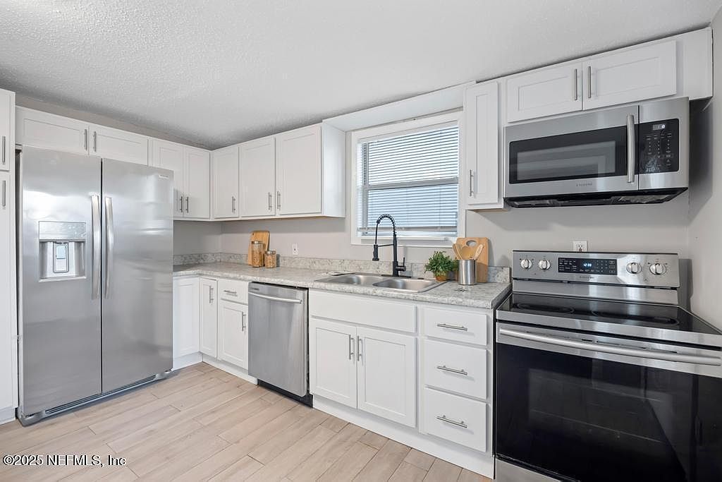 9114 India Ave Jacksonville, FL 32211 - Thumbnail 4