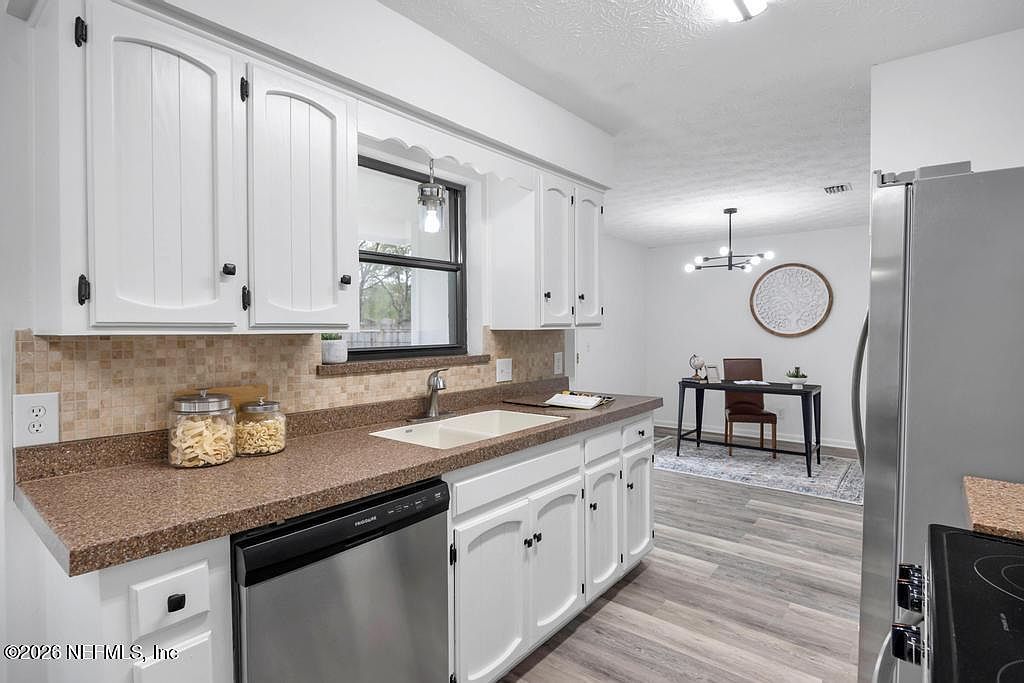 133 Knight Boxx Rd Middleburg, FL 32068 - Thumbnail 4