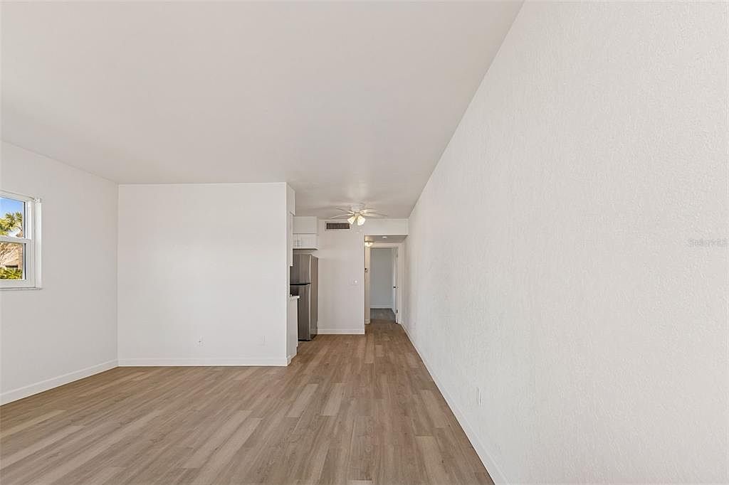 4565 Duhme Rd APT 101 Saint Petersburg, FL 33708 - Thumbnail 4