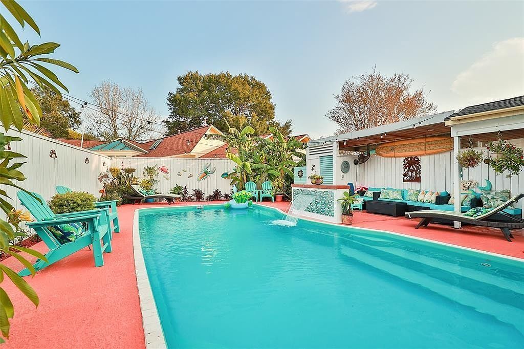 1902 Port Royal Dr Houston, TX 77058 - Thumbnail 4