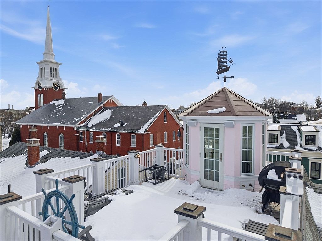 102 Pleasant St Unit 102 Newburyport, MA 01950 - Thumbnail 4