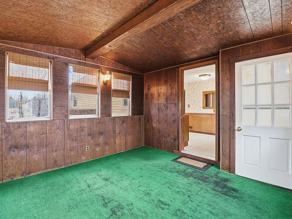 1283 Shawsheen St Tewksbury, MA 01876 - Thumbnail 4