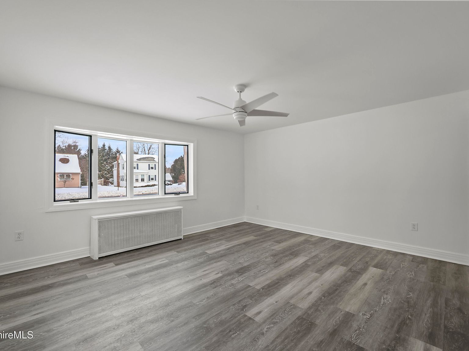 1990 East St Pittsfield, MA 01201 - Thumbnail 4