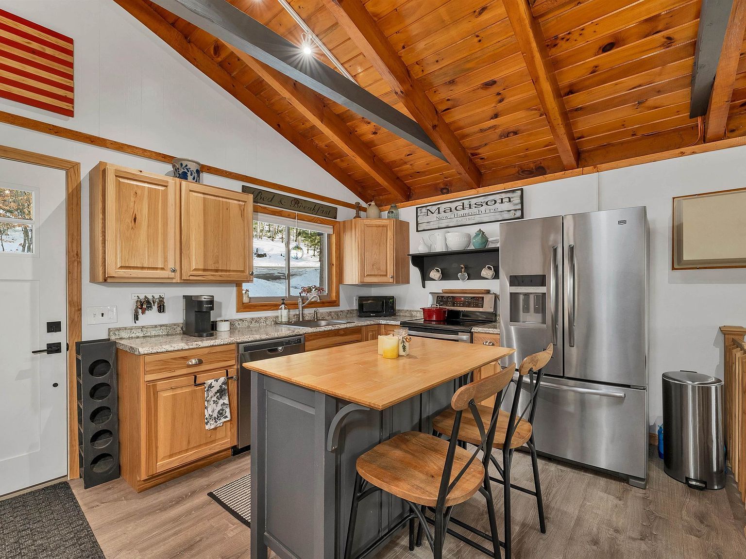 22 Jungfrau Rd Madison, NH 03849 - Thumbnail 4