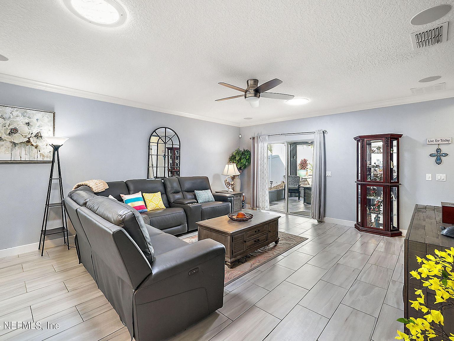 2334 Norwood Pl Tavares, FL 32778 - Thumbnail 4