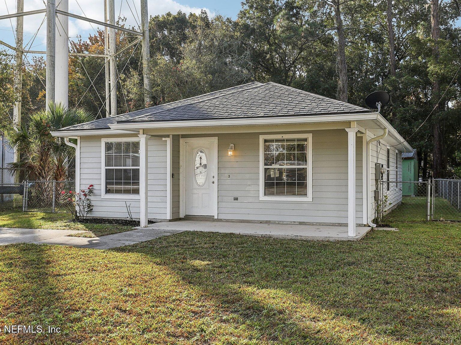 618 W Oliver St Jacksonville, FL 32234 - Thumbnail 4
