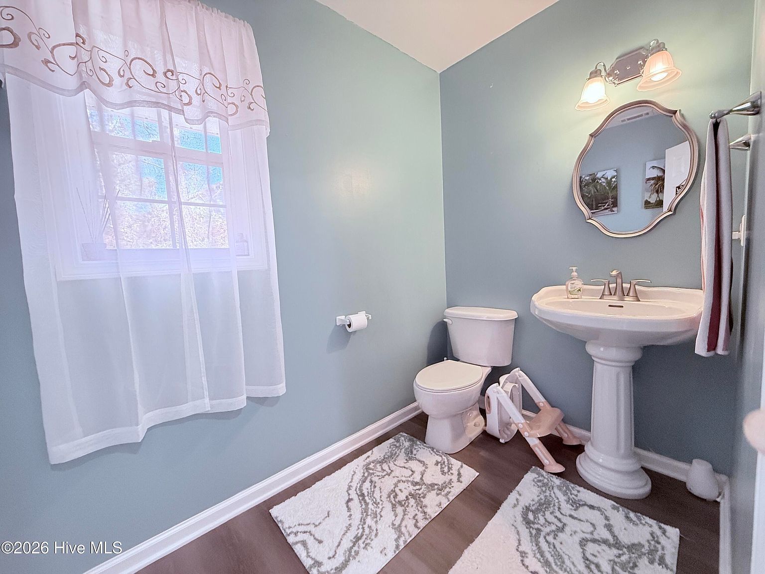 112 Walnut Dr Swansboro, NC 28584 - Thumbnail 4