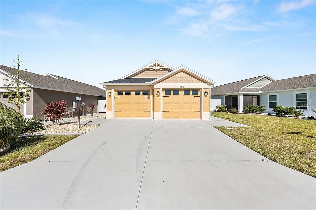 1661 Sara St Okahumpka, FL 34762 - Thumbnail 4