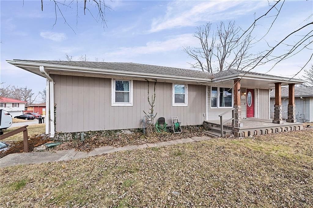 418 W Moss St Lawson, MO 64062 - Thumbnail 4