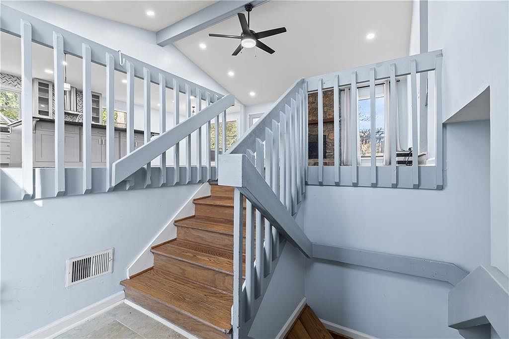 3036 Leafwood Dr SE Marietta, GA 30067 - Thumbnail 4