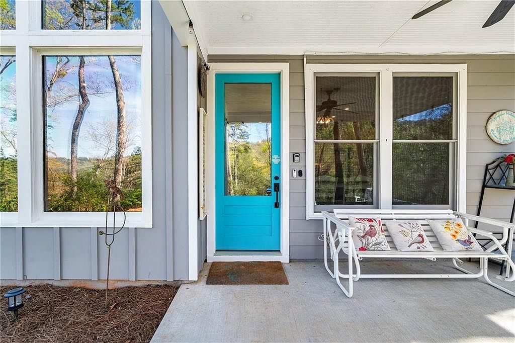 206 Celestial Cir Clayton, GA 30525 - Thumbnail 4