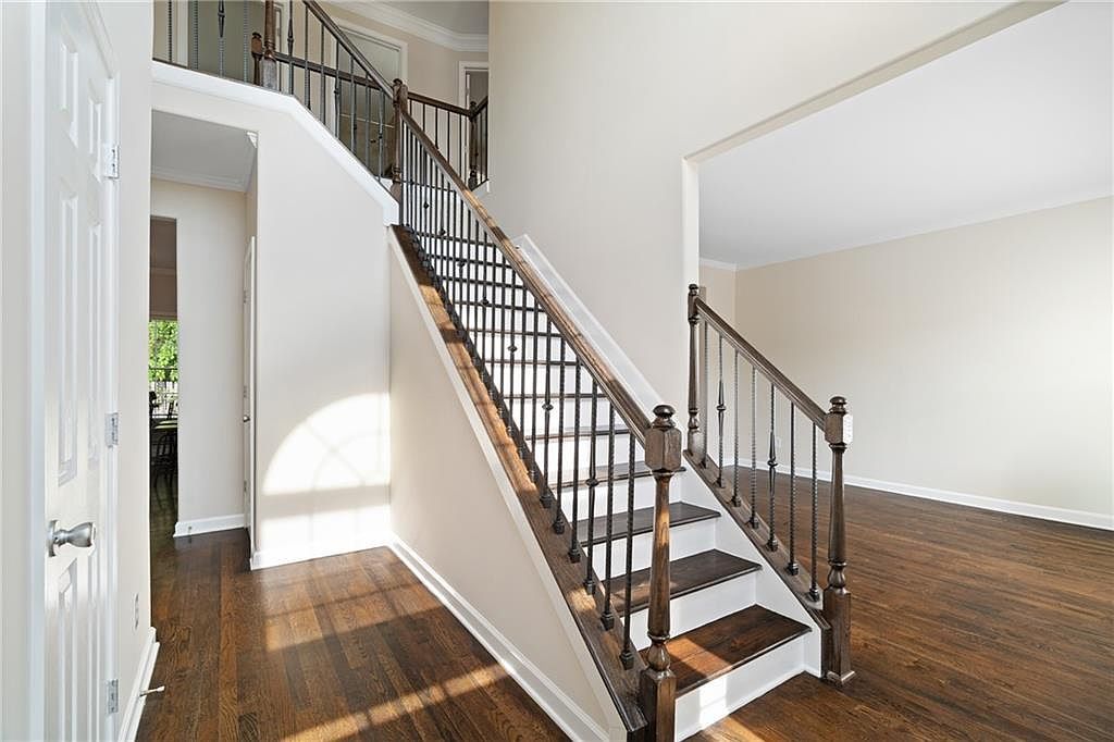 760 Gates Ln Johns Creek, GA 30022 - Thumbnail 4