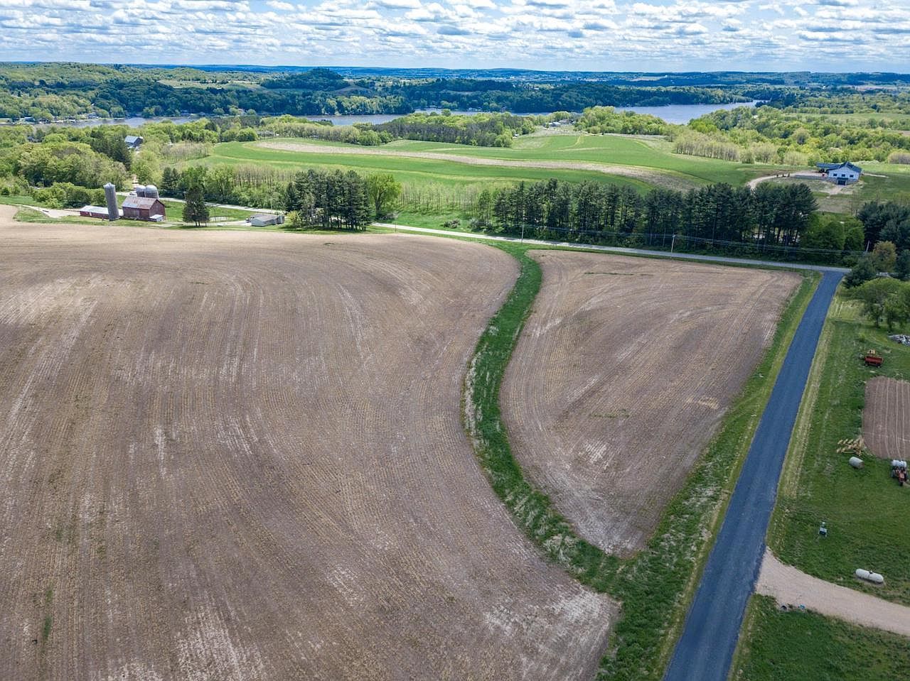 Section 11 Rd La Valle, WI 53941 - Thumbnail 4