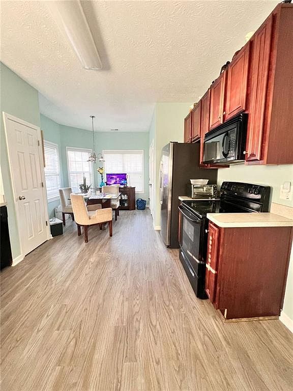 2555 Flat Shoals Rd APT 1705 Atlanta, GA 30349 - Thumbnail 4