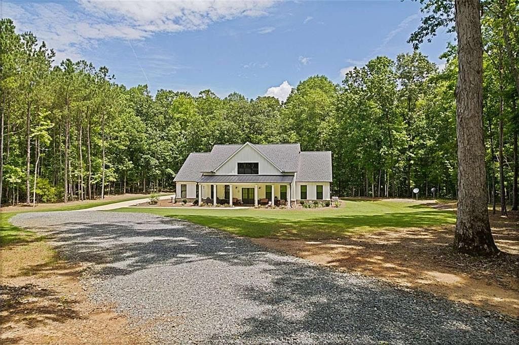 1505 Willis Rd Barnesville, GA 30204 - Thumbnail 4