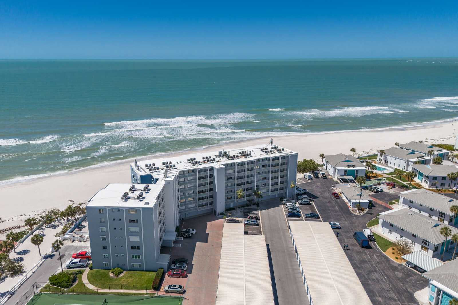 5300 Gulf Dr unit 204, Holmes Beach, FL, USA, 34217 - Thumbnail 3