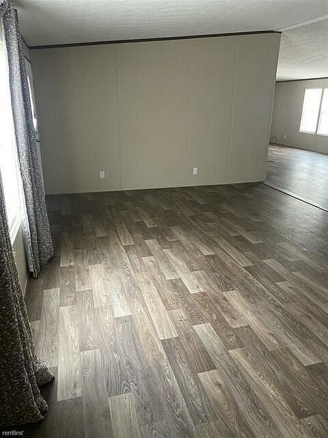 1438 Kentucky 1394 East Bernstadt, KY 40729 - Thumbnail 4