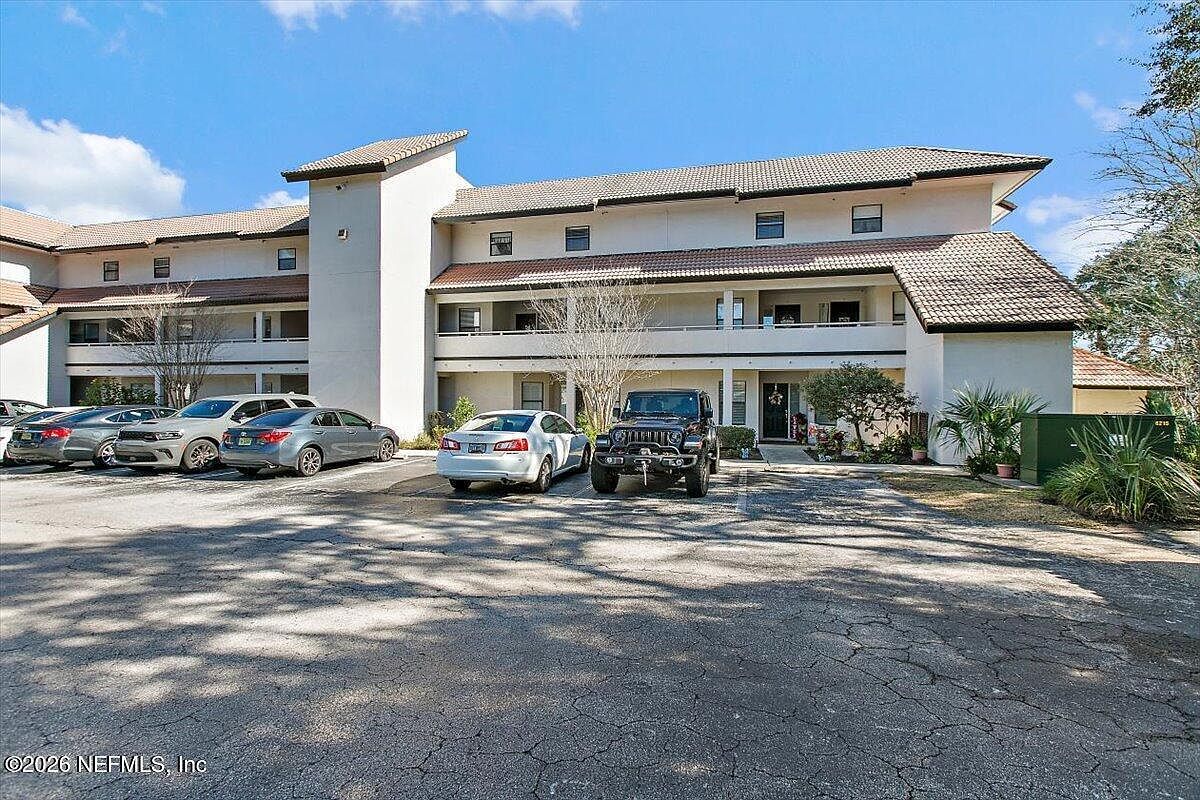 1307 River Hills Cir E APT 9 Jacksonville, FL 32211 - Thumbnail 4