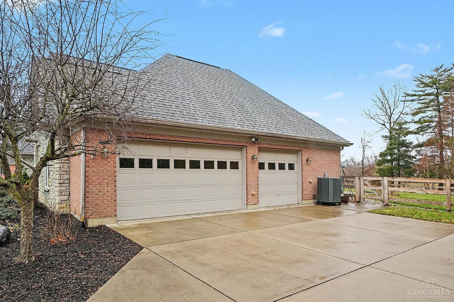 42 Shepherds Run Dr Loveland, OH 45140 - Thumbnail 4
