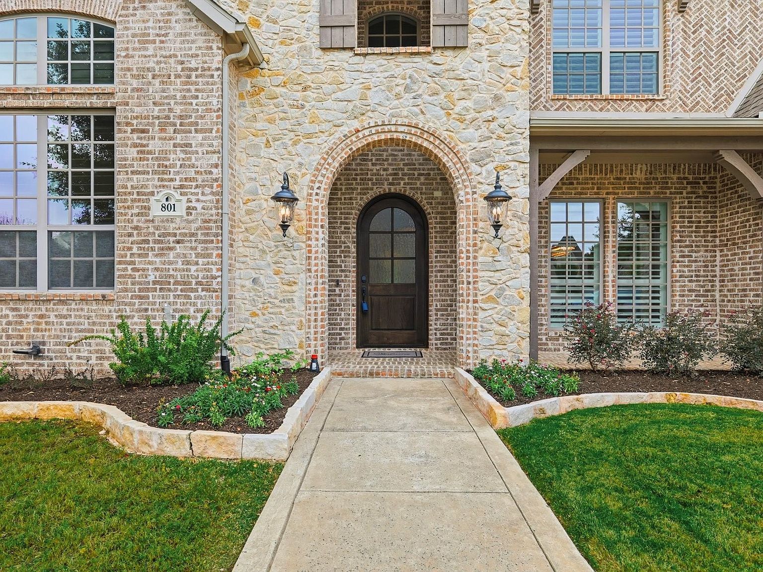 801 Surrey Ln Flower Mound, TX 75022 - Thumbnail 4