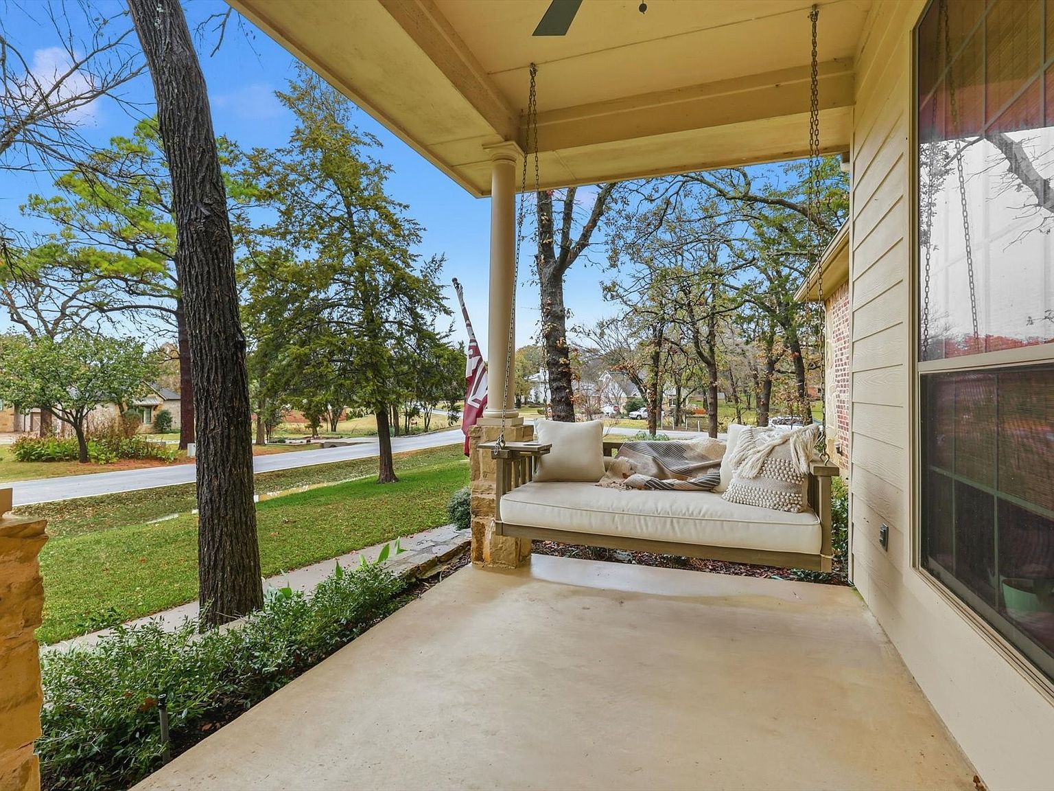 1125 Kiowa Dr E Lake Kiowa, TX 76240 - Thumbnail 4