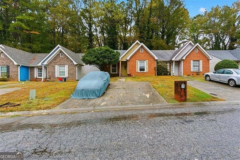 5362 Cherry Wood Dr Stone Mountain, GA 30083 - Thumbnail 4