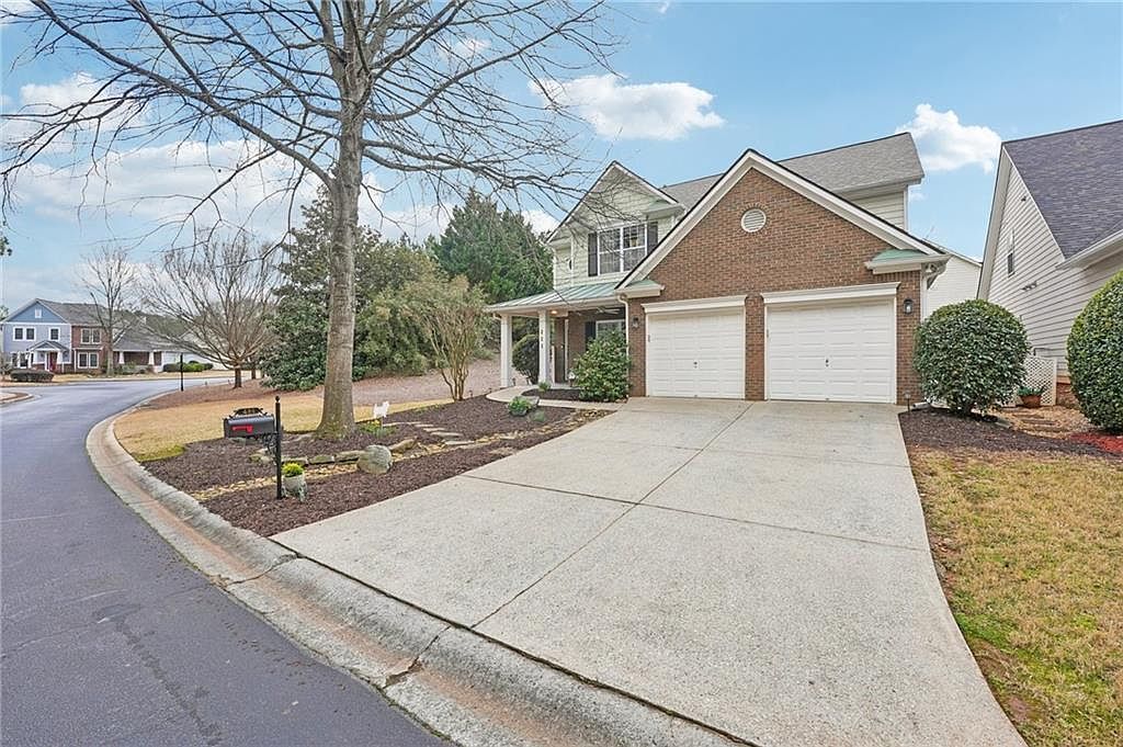 498 Highlands Loop Woodstock, GA 30188 - Thumbnail 4